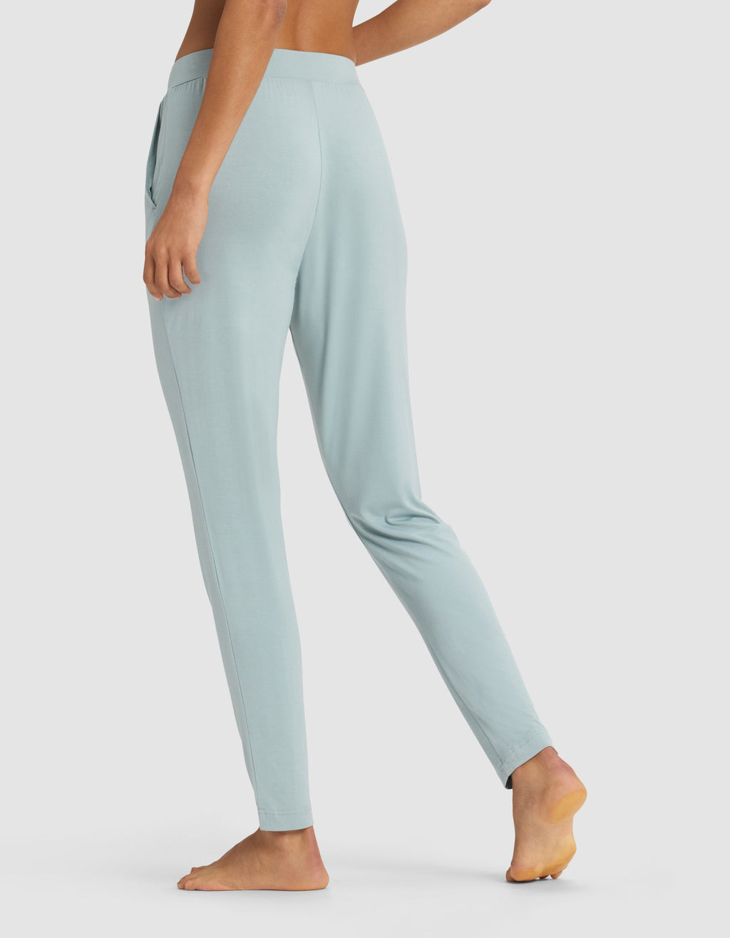 Women's Bamboo Stretch-Knit Tapered Pant
