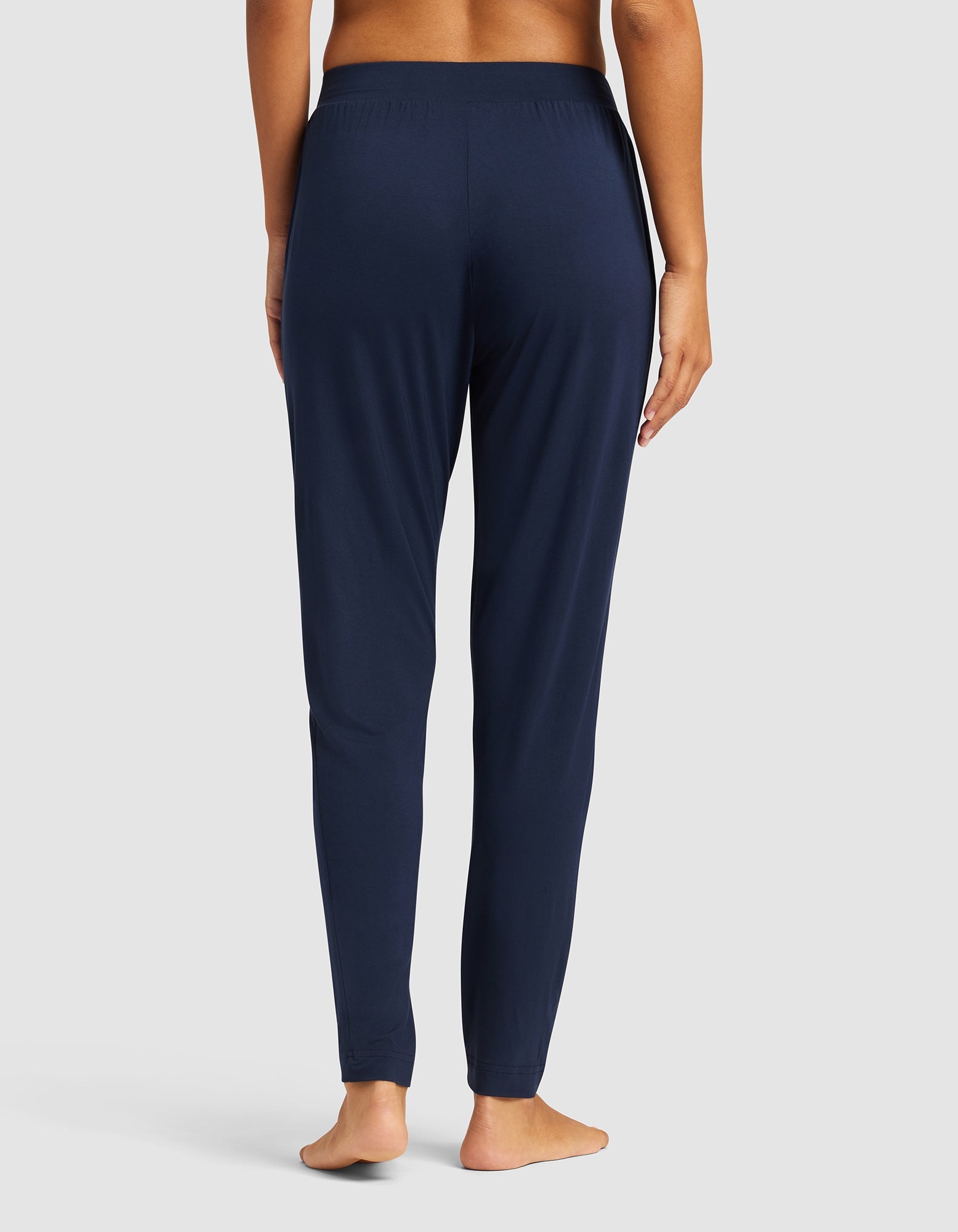Women's Bamboo Stretch-Knit Tapered Pant